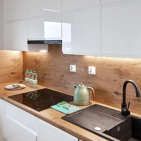 דירה 10th Floor Unii Lubelskiej By Bookinghost