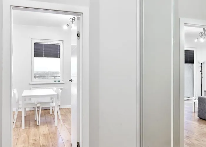 Apartman 10th Floor Unii Lubelskiej By Bookinghost *