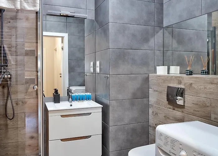 10th Floor Unii Lubelskiej By Bookinghost * פוזנן